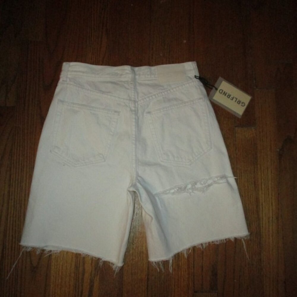 GRLFRND The Quinn 90's Boyfriend Short - Picture 2 of 9